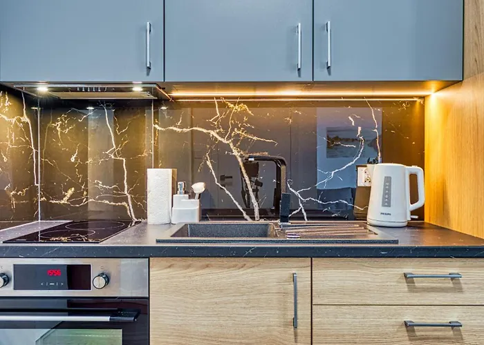 5d Fredry 2/47 Апартаменты *