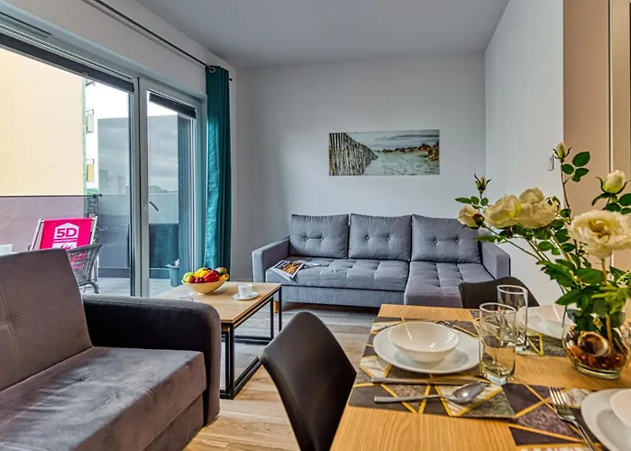 5d Fredry 2/47 公寓 *